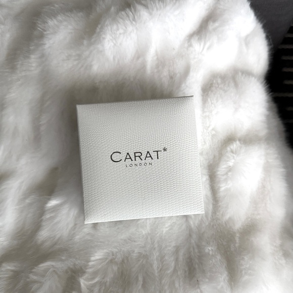 CARAT LONDON 9K White Gold Chester Princess Stud Earrings, 3ct - Picture 4 of 6